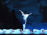 Tetsuya Kumakawa K-BALLET COMPANY Winter 2020「白鳥の湖」より。