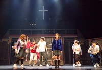 オフブロードウェイ・ミュージカル「bare -ベア-」より。(c)ショウビズ（撮影：矢野智美）