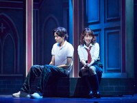 オフブロードウェイ・ミュージカル「bare -ベア-」より。(c)ショウビズ（撮影：矢野智美）