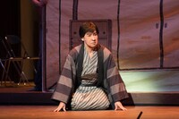 明治座「川中美幸特別公演」より。