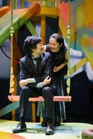 FUKAIPRODUCE羽衣 深井順子40歳記念 第23回公演「春母夏母秋母冬母」より。（撮影：金子愛帆）