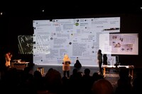 2019年にTPAM（国際舞台芸術ミーティング in 横浜にて上演された「仮構の歴史（仮題、ワーク・イン・プログレス）」より。（Photo by Hideto Maezawa）