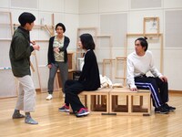 「カノン」稽古場の様子。