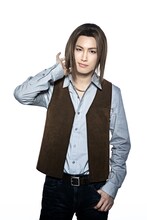 影山達也扮する渡草三郎。