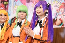 左から上西恵、佐藤日向、鹿目凛（でんぱ組.inc）。