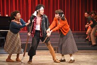 シアターコクーン・オンレパートリー2020「泣くロミオと怒（いか）るジュリエット」プレスコールより。