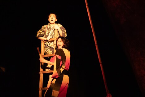 てがみ座 第16回公演「燦々」より。(撮影:保坂萌)