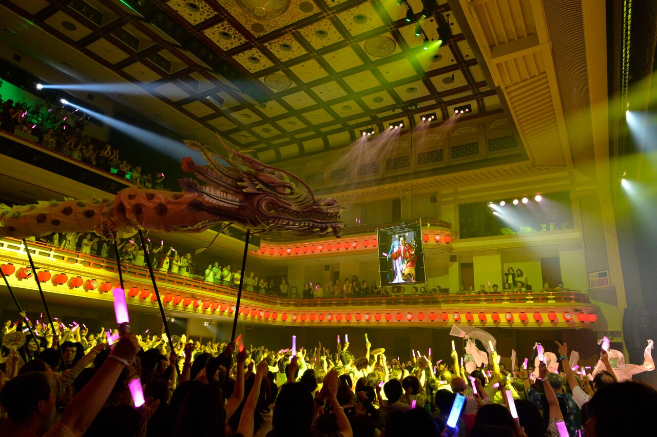 超歌舞伎「千本桜」南座公演がEテレに登場、中村獅童×初音ミクの宙乗りも