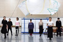 地球ゴージャス25周年祝祭公演「星の大地に降る涙 THE MUSICAL」稽古の様子。