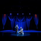 一緒に作品世界を旅して、今井朋彦演出のSPAC「メナム河の日本人」が開幕