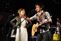 「ミュージカル回想録『HUNDRED DAYS』」より。（撮影：岩田えり）