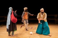 「インディアン・ロープ・トリック」より。（撮影：守屋友樹）