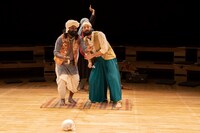 「インディアン・ロープ・トリック」より。（撮影：守屋友樹）