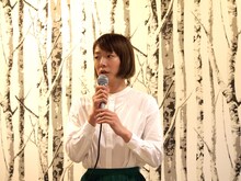 「ふじのくに→せかい演劇祭2020」プレス発表会の様子。ホナガヨウコ。