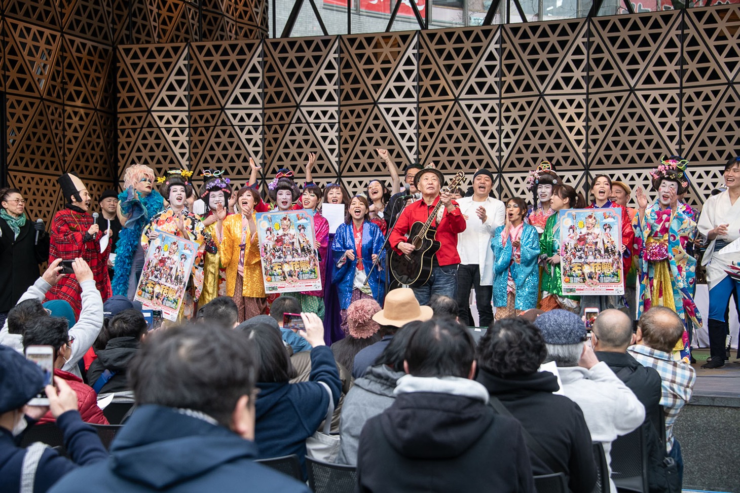 WAHAHA本舗PRESENTS WAHAHA本舗全体公演「王と花魁」記者発表イベントより。