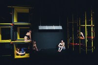 劇団女体盛り 第8回公演「ゴキブリ」より。