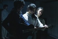 スペースノットブランク「ウエア」より。(c)takaramahaya