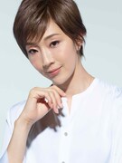 紅ゆずる(c)五十嵐隆裕(c)SHOCHIKU ENTERTAINMENT