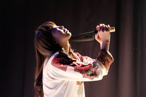 劇団寝れない部屋「さくら、見えずとも」より。