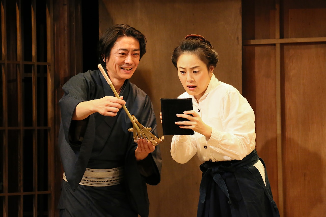 劇団銅鑼「蝙蝠傘と南瓜」開幕、詩森ろばが意気込み「力を尽くします」