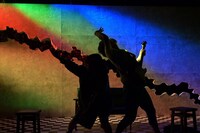 演劇集団stereotype「Concorde Effect」より。（撮影：小嶋謙介）