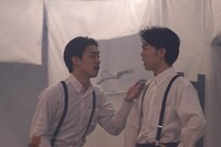 芝居処 華ヨタ 第1回公演「カッコーの巣の上を」より。（撮影：辻野花）