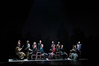 「ドクター・ホフマンのサナトリウム～カフカ第4の長編～」より。（撮影：引地信彦）