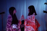 劇団怪獣無法地帯 第30回公演「散ル 咲ク わらう花」より。
