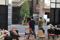 財団、江本純子 vol.16「わたしを信じて」より。（撮影：藤田晃輔）