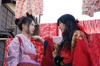 映画「死神遣いの事件帖 -傀儡夜曲-」の場面写真。