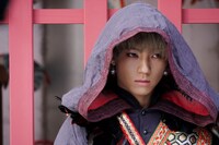 映画「死神遣いの事件帖 -傀儡夜曲-」の場面写真。