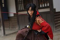 映画「死神遣いの事件帖 -傀儡夜曲-」の場面写真。