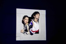 範宙遊泳「うまれてないからまだしねない」（2019年上演版）より。（撮影：鈴木竜一朗）