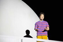 範宙遊泳「うまれてないからまだしねない」（2019年上演版）より。（撮影：鈴木竜一朗）