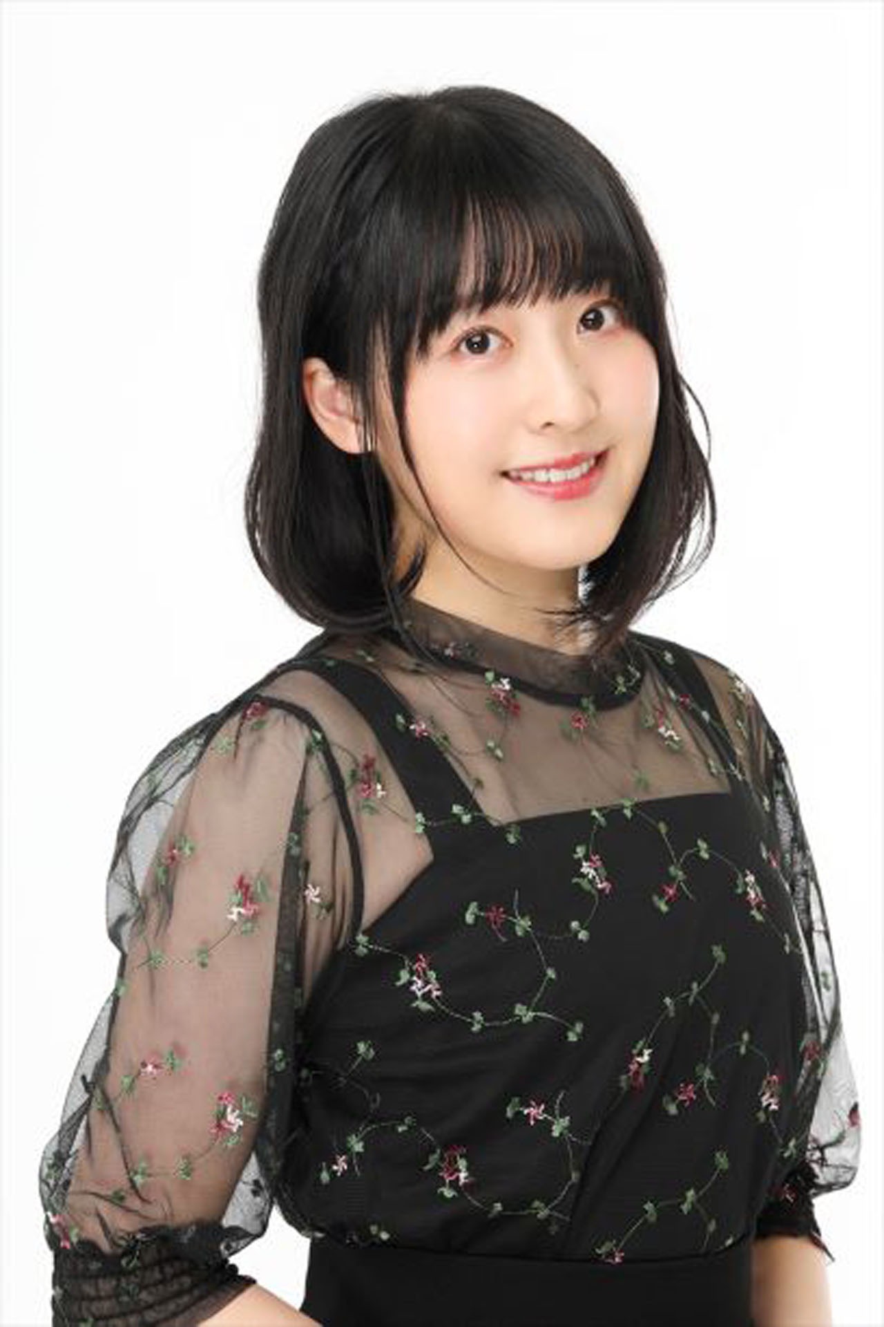 谷尻まりあ