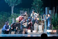 「八王子ゾンビーズ」より。(c)舞台「八王子ゾンビーズ」製作委員会