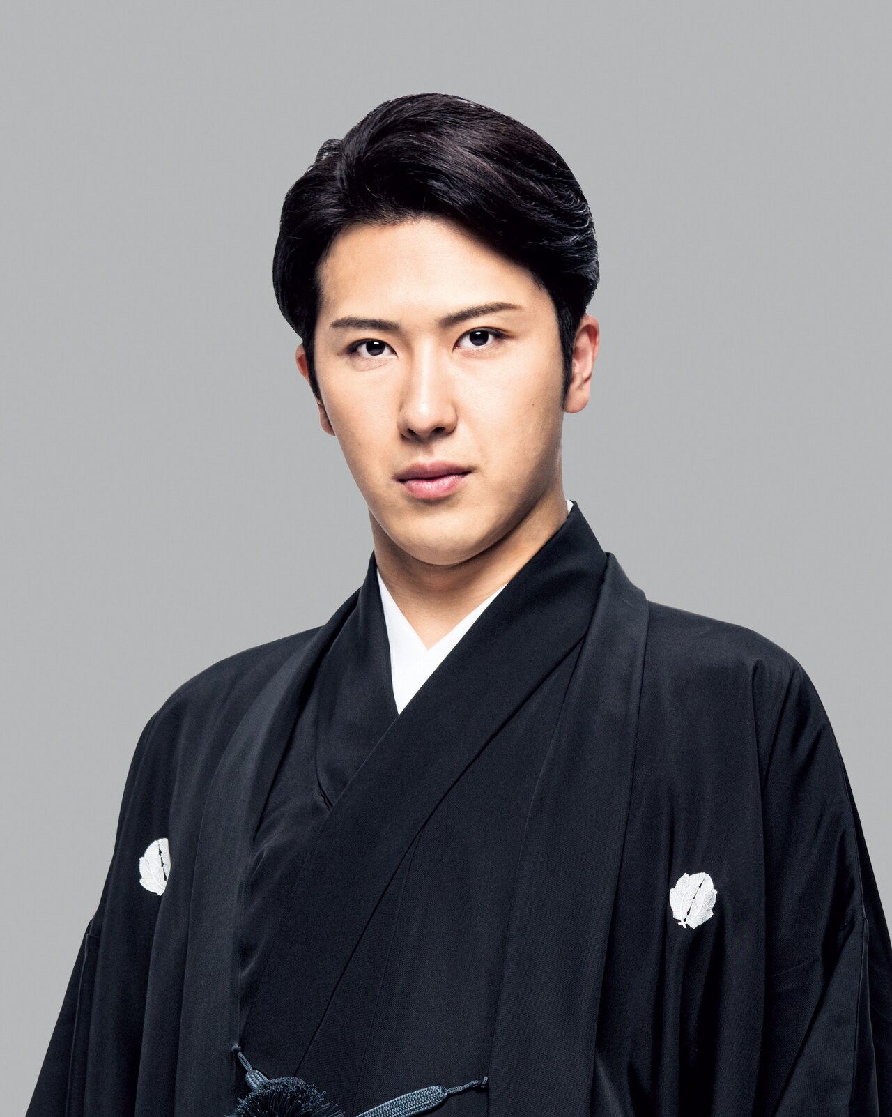 本日放送「徹子の部屋」に尾上松也、父の“形見”と母への感謝明かす