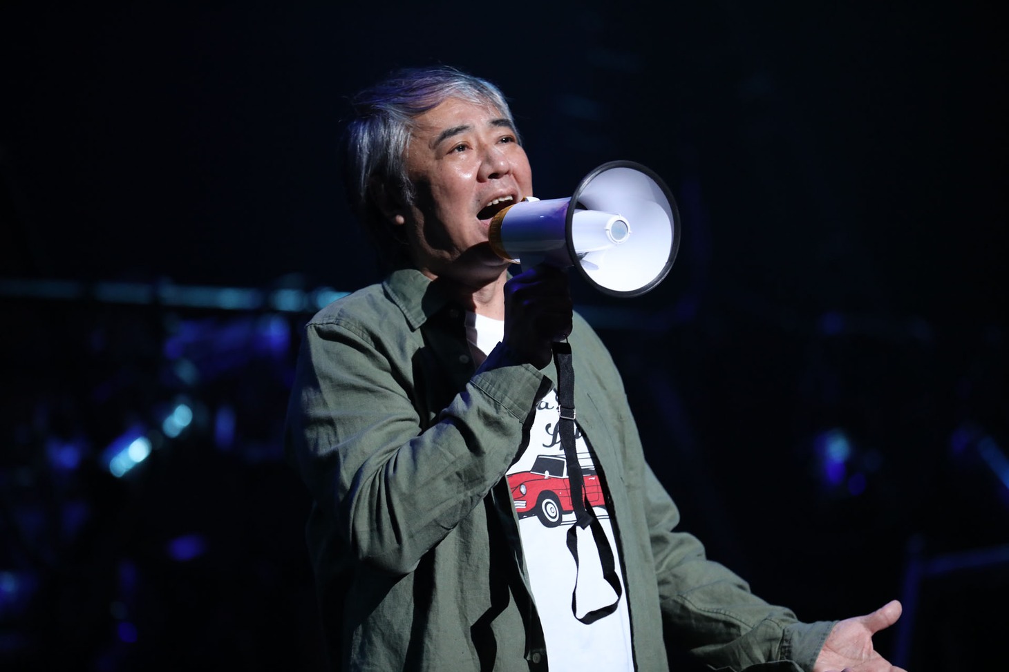 本多劇場グループ PRESENTS「DISTANCE」より、入江雅人「500」。（撮影：和田咲子）