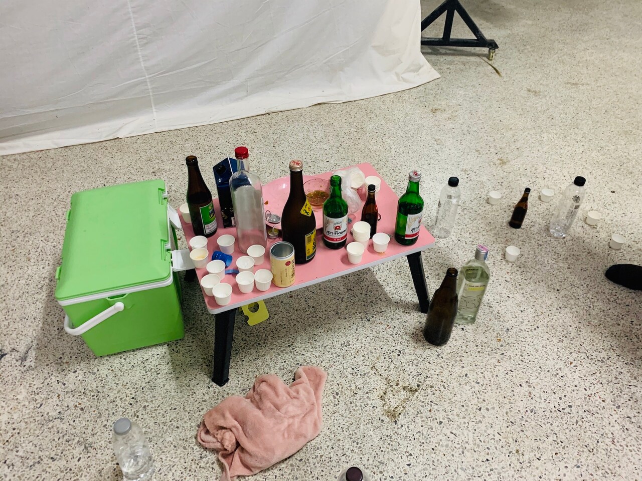 神里雄大 / 岡崎藝術座「カオカオクラブ.mp3」ビジュアル