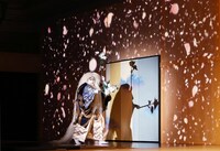 歌舞伎「石橋」より、尾上菊之助。（写真提供：日本芸術文化振興会）