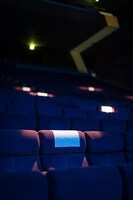 「Meditation -The day before daylight-」より。（撮影：柳原写真事務所）