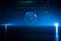 「Meditation -The day before daylight-」より。（撮影：柳原写真事務所）