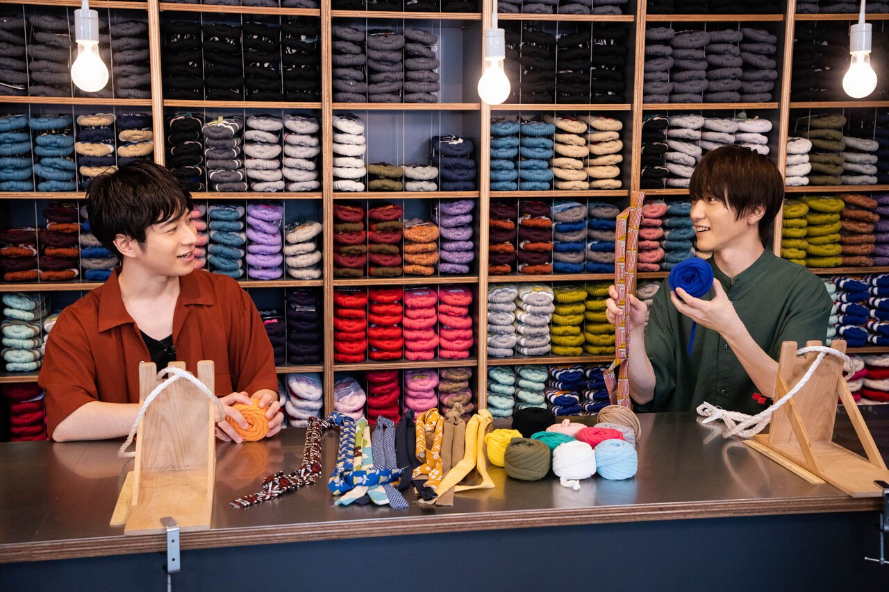 戦国鍋TV☆ 織田信長 蘭丸 2ショット 生写真　鈴木拡樹　村井良大 戦国鍋TV☆ 織田信長 蘭丸 2ショット 生写真 鈴木拡樹 村井良