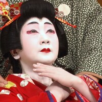 「日本舞踊の楽しみ方」より。（写真提供：松竹）