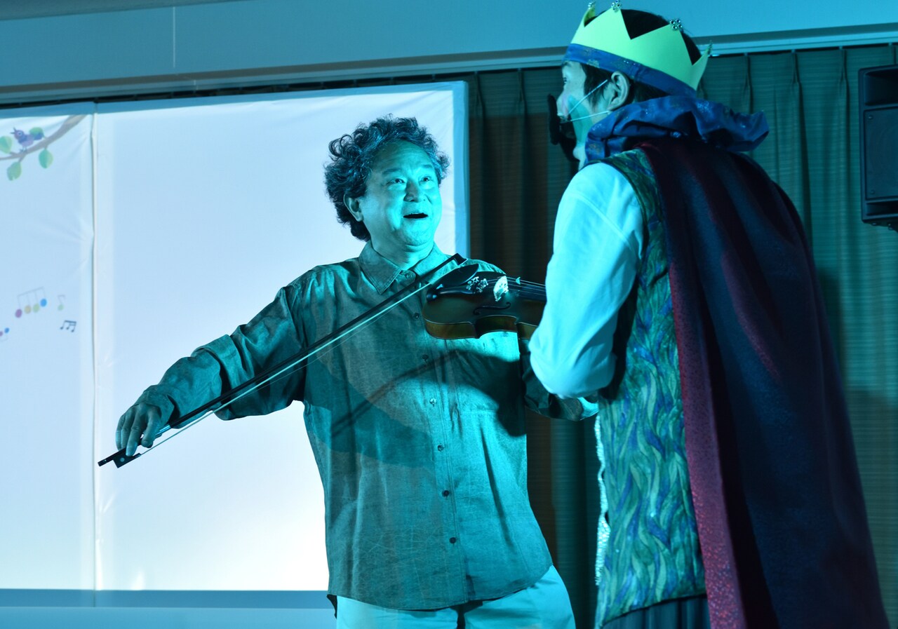 「はじめて王国 1 ソロコンサートはぜったいぜつめい」稽古の様子。