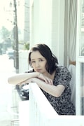 高橋由美子のビジュアル。