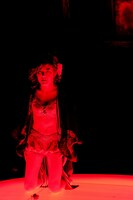 「殺意 ストリップショウ」より。（撮影：細野晋司）