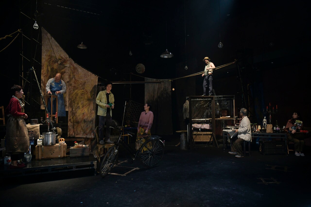 串田和美「僕たちにとっては満席です」TCアルプ×小川絵梨子「じゃり」開幕