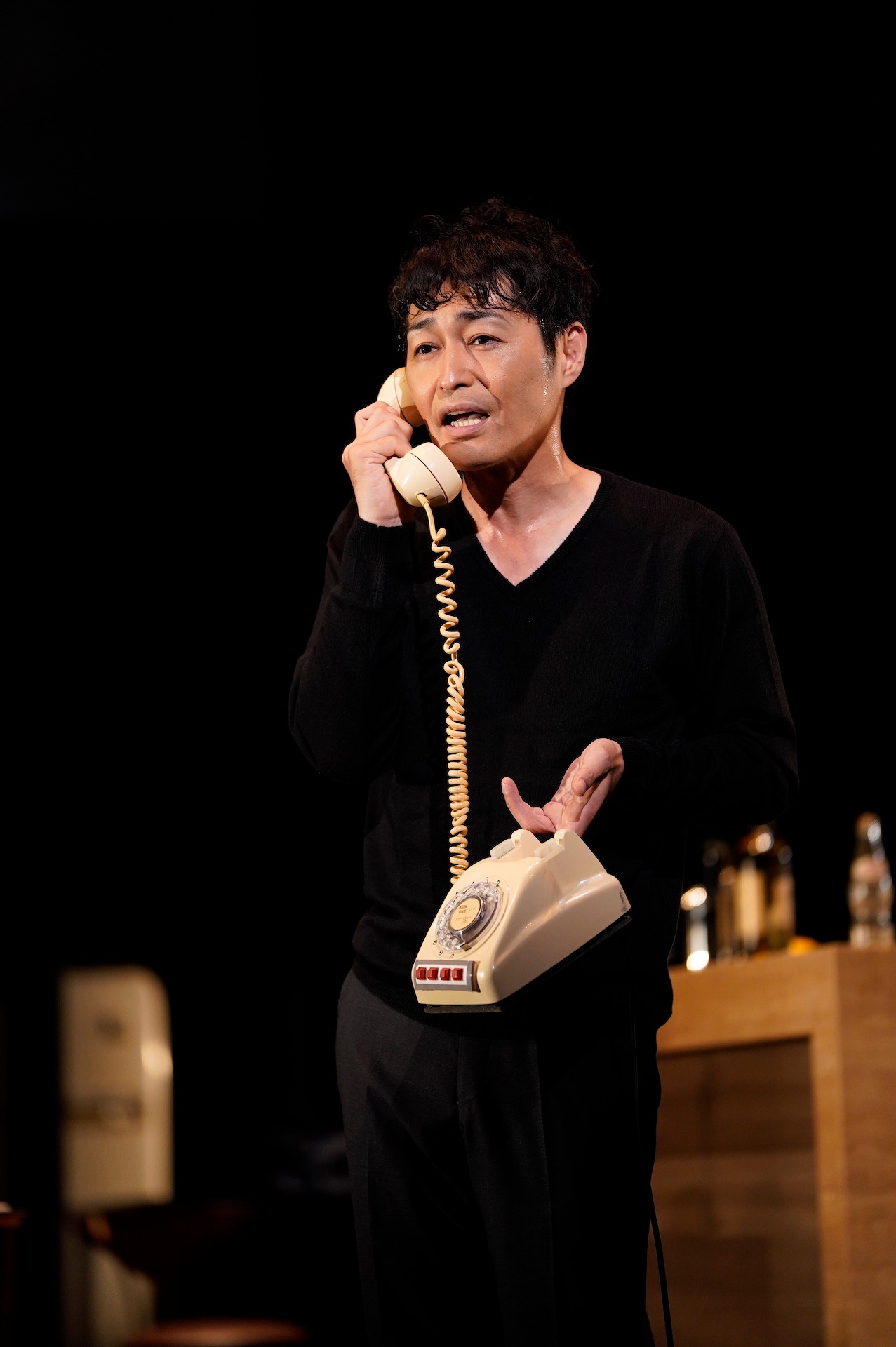 「ボーイズ・イン・ザ・バンド～真夜中のパーティー～」ゲネプロより。安田顕演じるマイケル。（撮影：木村直軌）