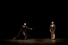 勅使川原三郎 芸術監督就任記念シリーズ「白痴」より。(c)Naoshi Hatori